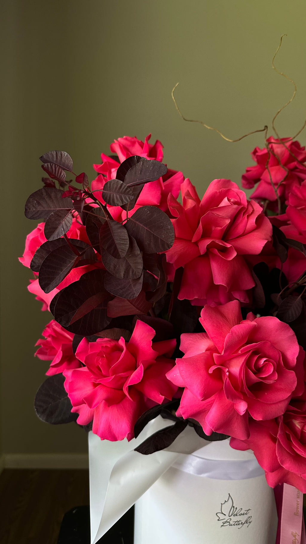 Luxury Hot Pink Rose Arrangement