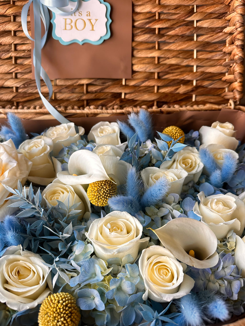 Baby Announcement Flowers
 🤍🩷🩵