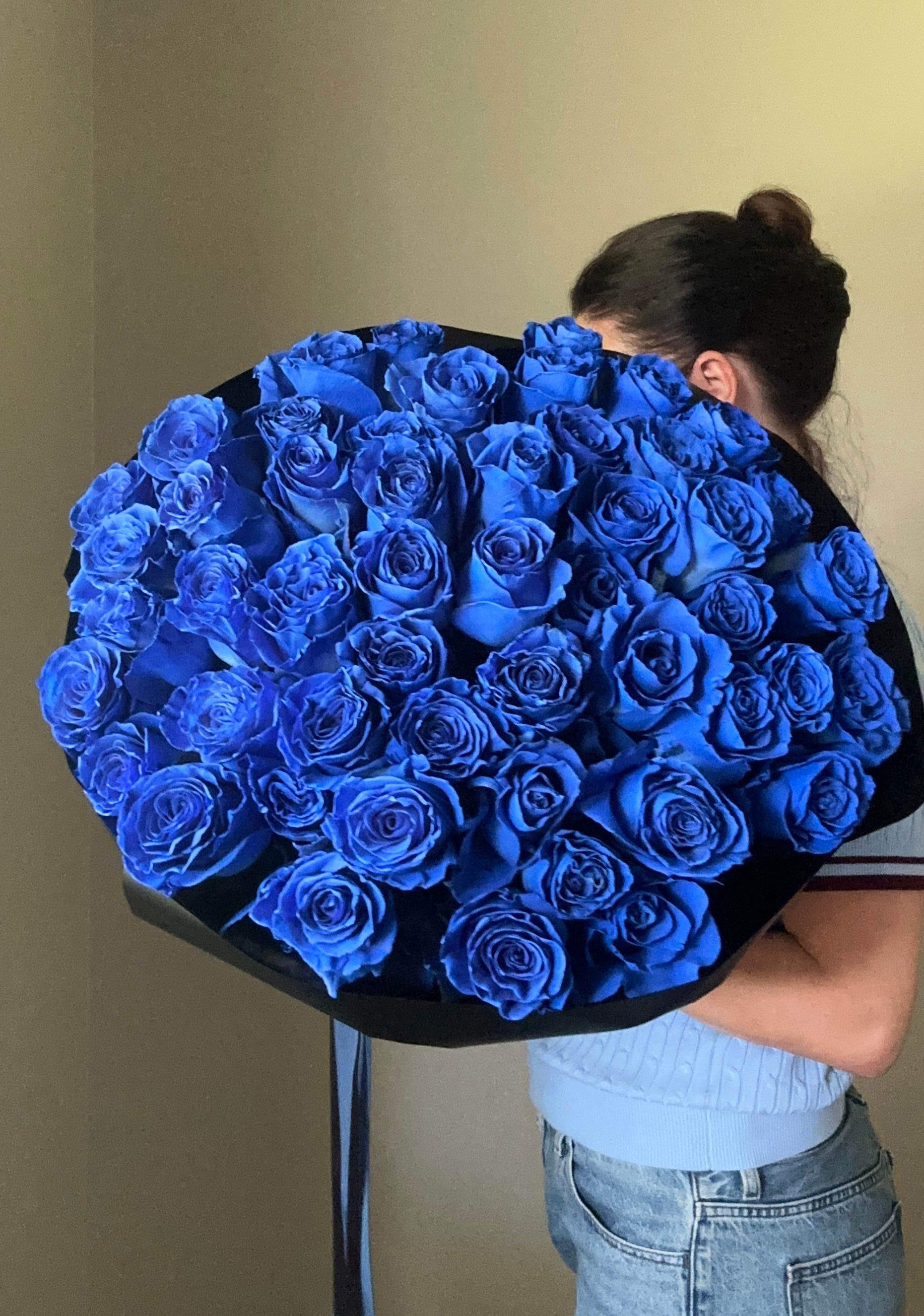 Sapphire Blue Roses 💙