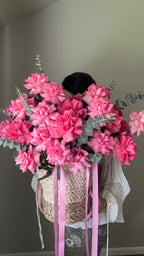Pink Expression – Luxury Basket of French Roses