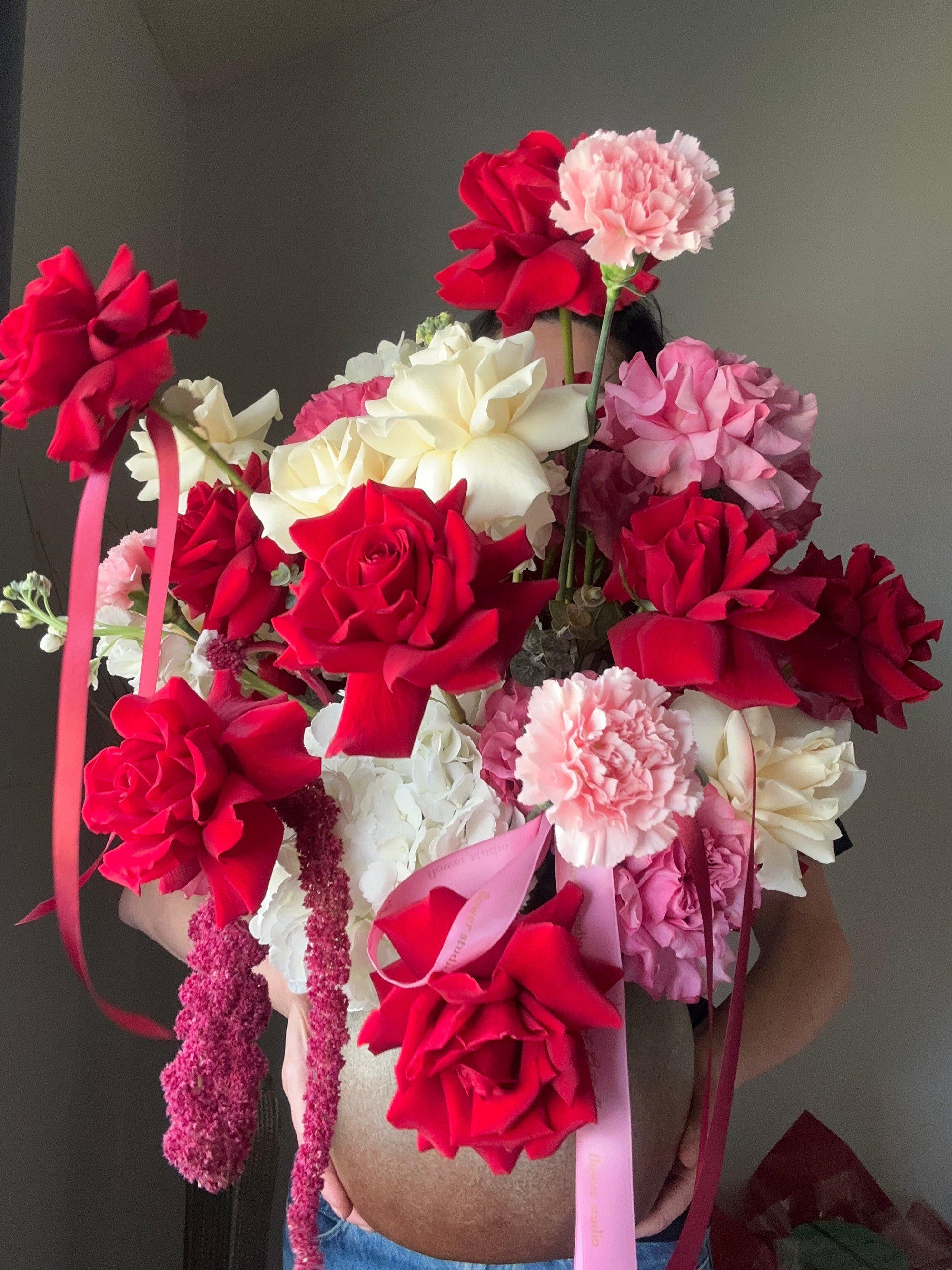 Dark Rosé Desire (arrangement in a ceramic vase)