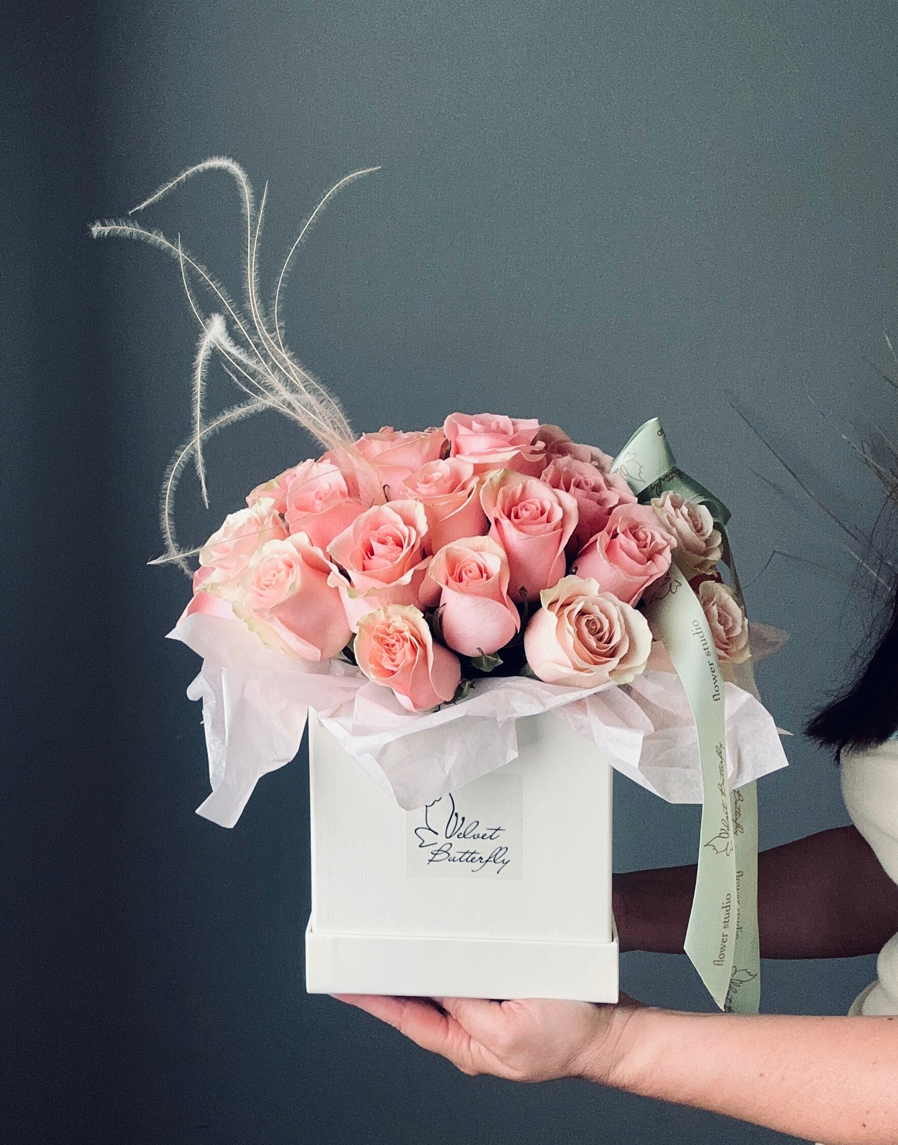 Luxury Rose Hat Box