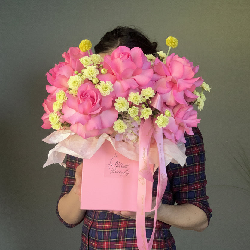 Pink Whisper Rose Hatbox