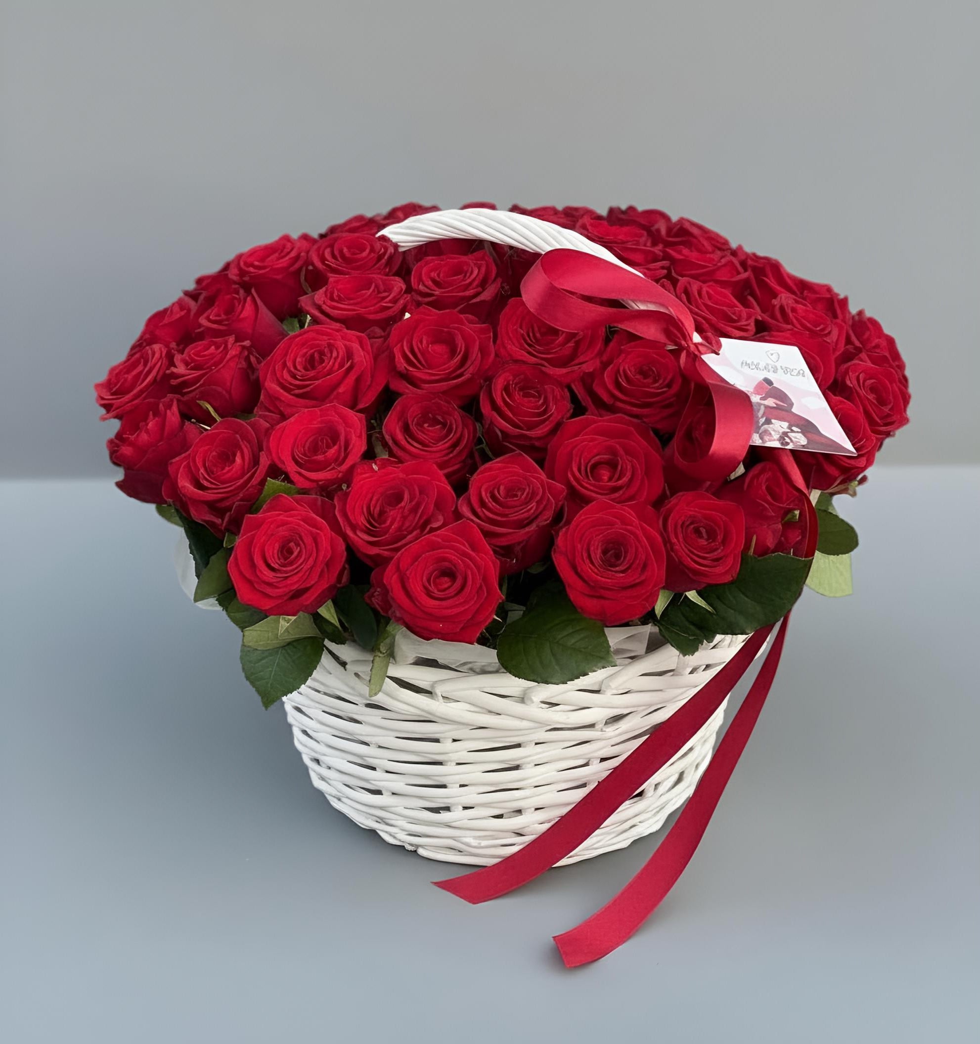 Scarlet Romance Basket