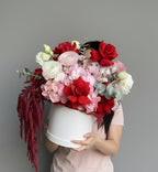 Scarlet Romance Hatbox