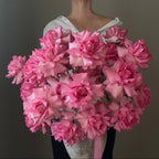 "Dream in pink"-flower arrangement in a vase